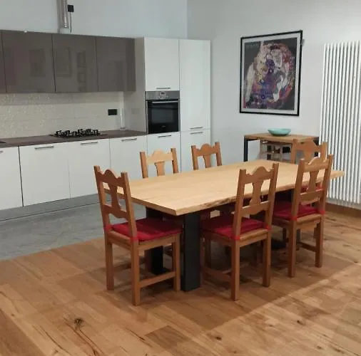Casa Visconti Apartman Chiuro